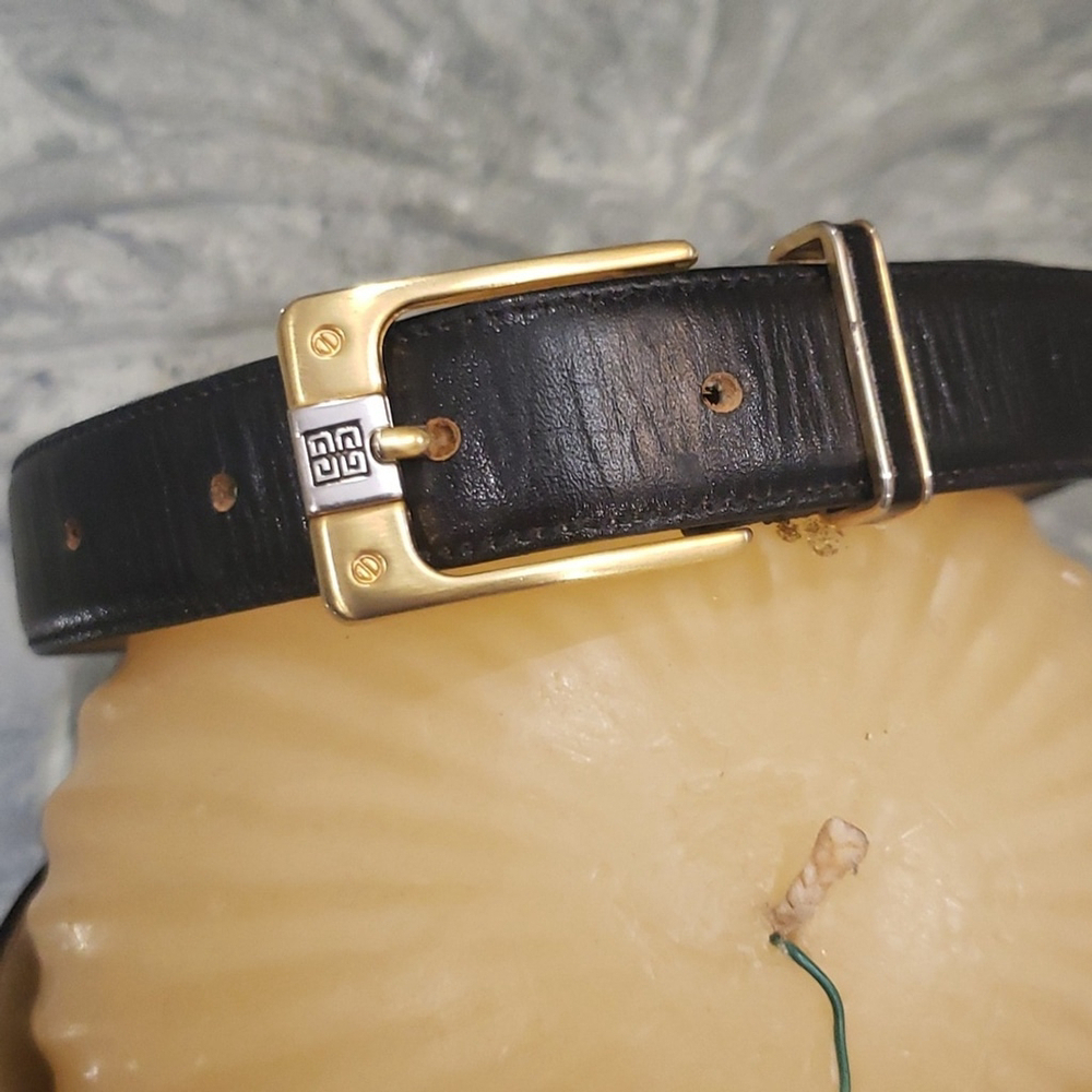 Givenchy Women's Vintage soft black leather belt 33